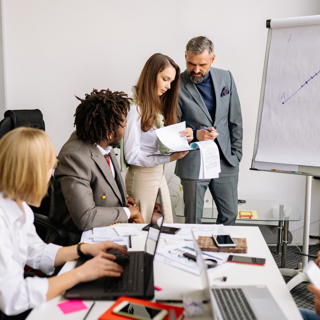 Análise de indicadores empresariais para diagnóstico